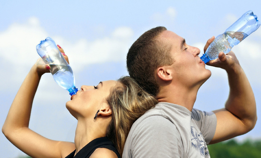 RomeCabs Summer Travel to Italy TIPS - Stay Hydrated